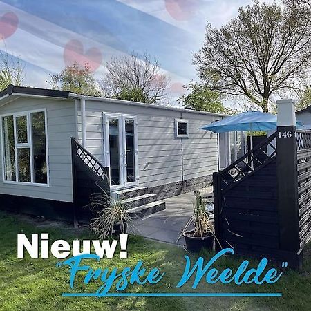 Ervaar 'Fryske Weelde' Op Vijf Sterren Vakantiepark De Kuilart Koudum Eksteriør bilde